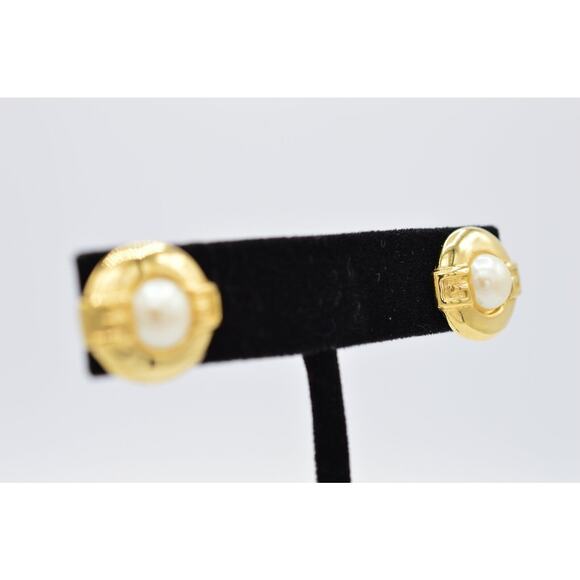 Givenchy Vintage Pearl Stud Earrings G GG Logo Gold Round Signed Post 1980s BinZ - Picture 5 of 12